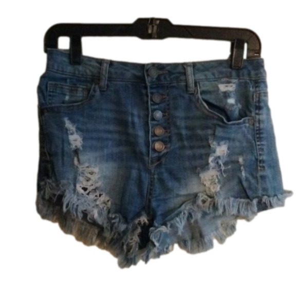 Refuge button fly denim shorts. Size 6.Super distressed. - Picture 1 of 10